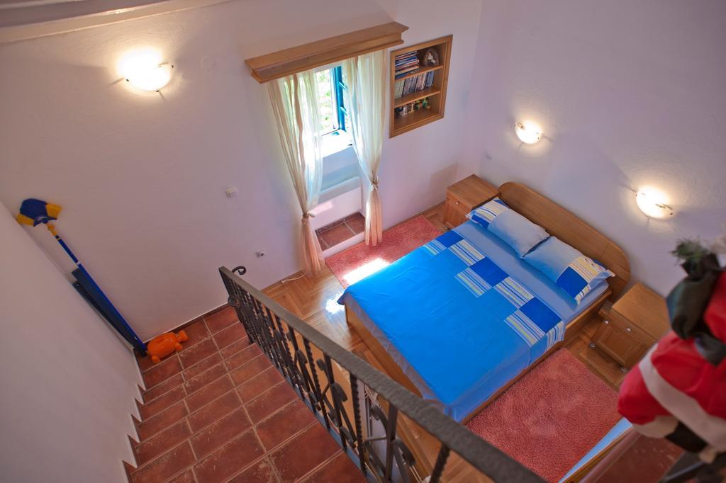 Holiday Home Neda Sveti Stefan Δωμάτιο φωτογραφία